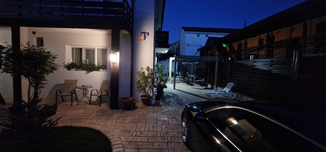 Casa Sebastian Hotel Costineşti Exterior foto