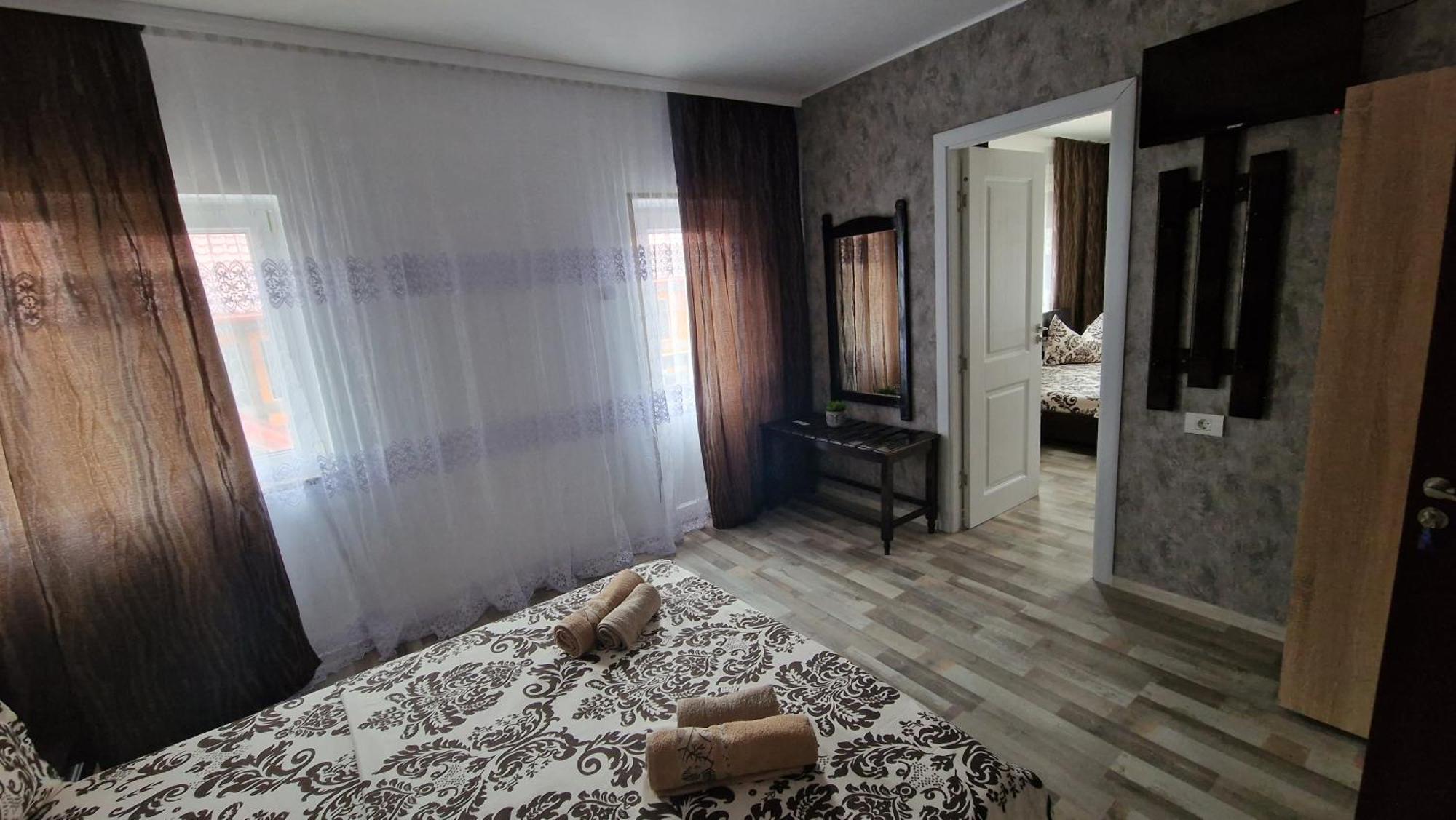 Casa Sebastian Hotel Costineşti Cameră foto